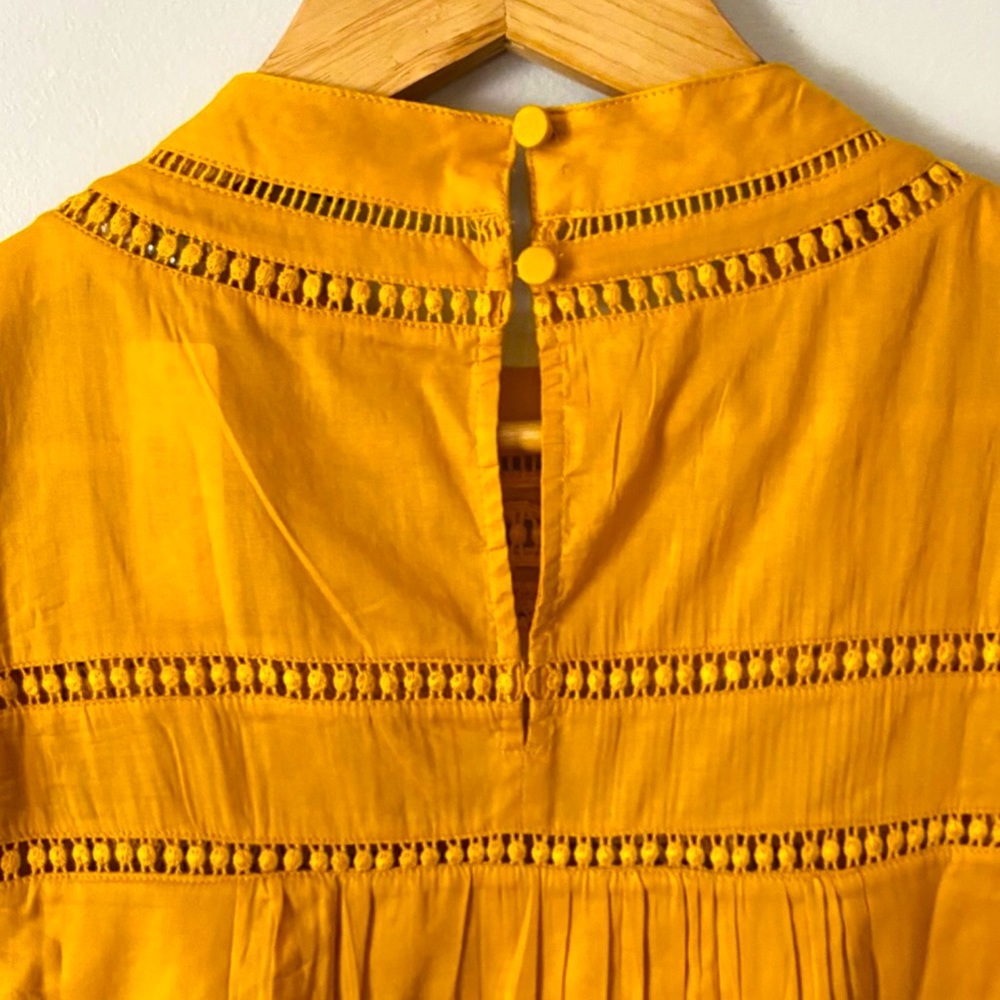 NWOT J.Crew Mustard Crochet Embroidered Top XS - Picture 4 of 12